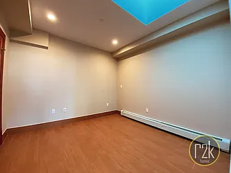 Rented by Realty 2000 Corp