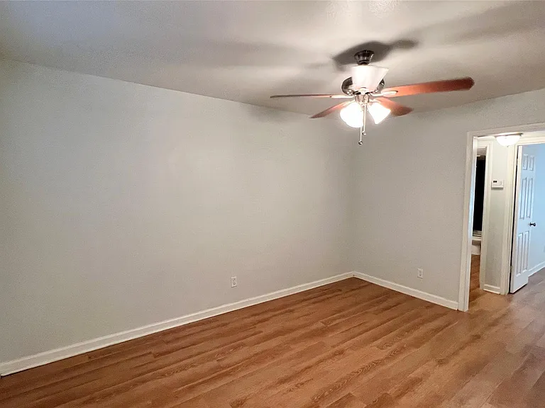 2301 Ohlen Rd #107 — Photo 4