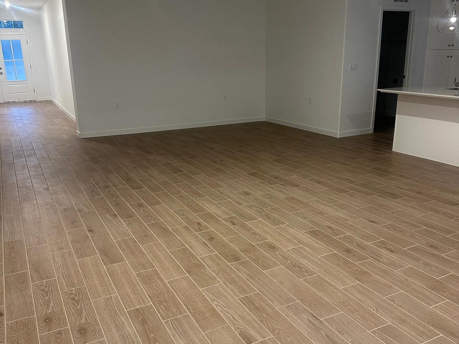 3 bed, 1635 sqft, $2,500 — Photo 4