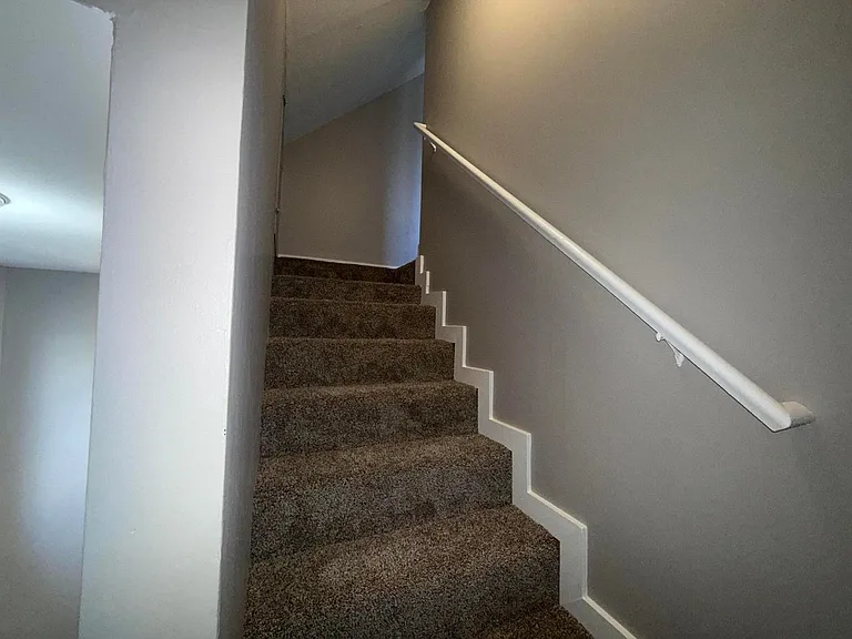 633 Bagley Ave — Photo 22