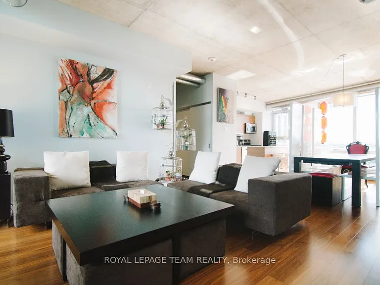 349 McLeod St #627 — Photo 3