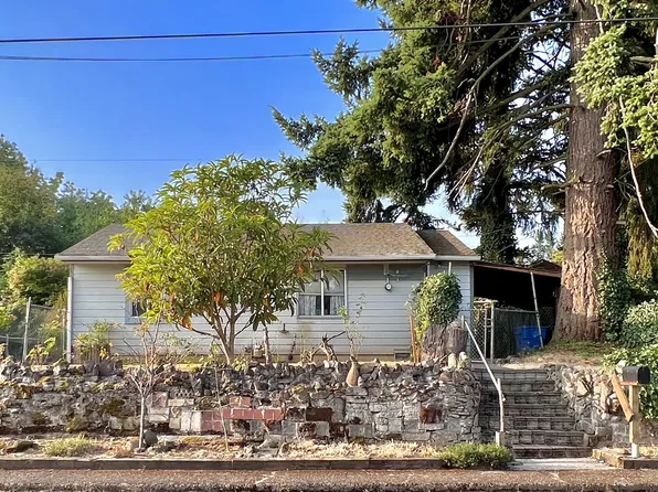 4003 E 14th St, Vancouver, WA 98661