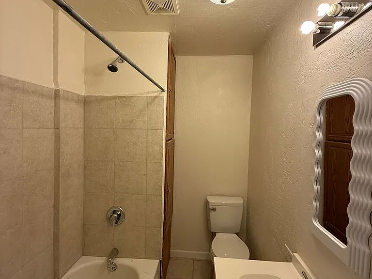 1702 E Brady Ave — Photo 6