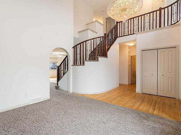 4th image of 53 W Sherwood Way NW