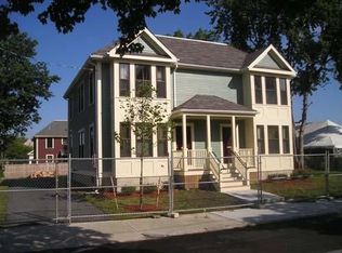 171 W Clifford St, Providence, RI 02907