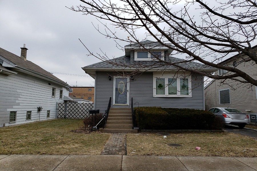 1st image of 2031 N 72nd Ct