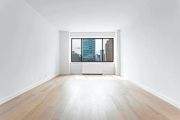 Rented by Olnick Organization | media 8