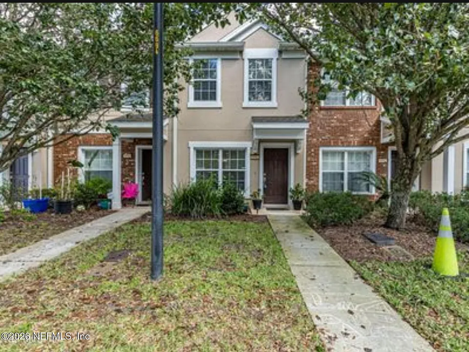 6694 Arching Branch Cir