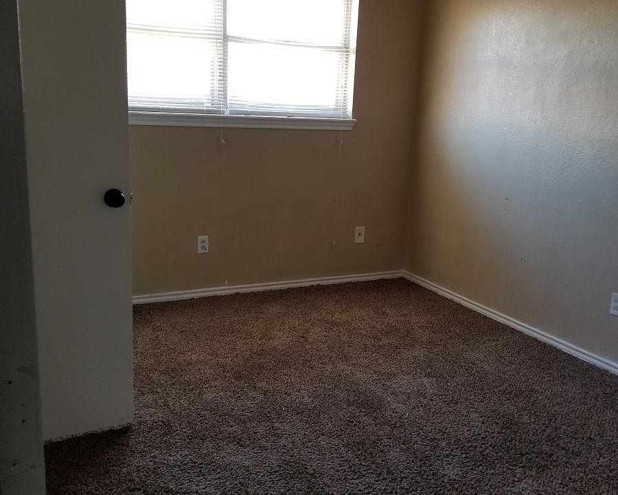 2nd image of 5718 Brownfield Dr APT C