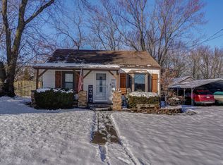 1003 S 3rd St, Ozark, MO 65721