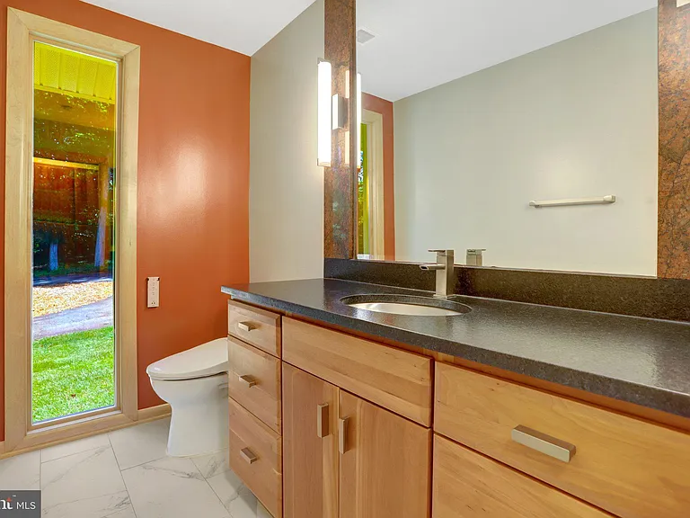 6030 Berwynd Rd — Photo 36