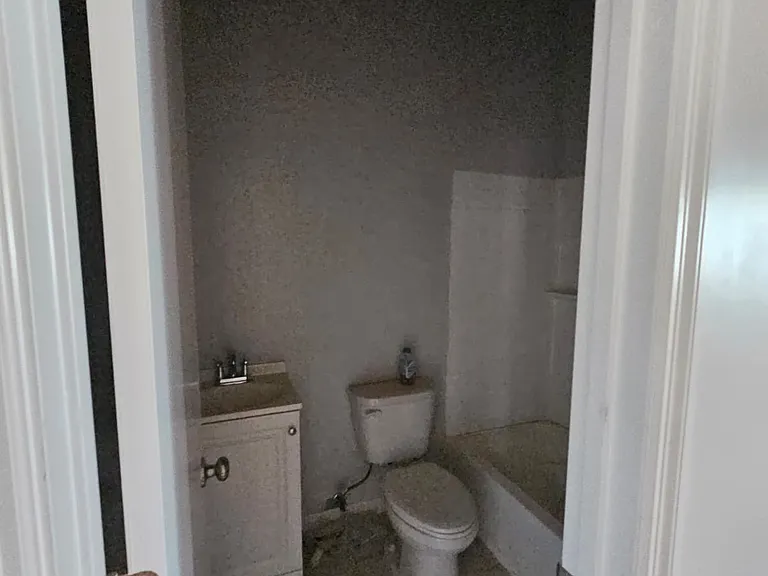 6 N Main St #107D — Photo 4