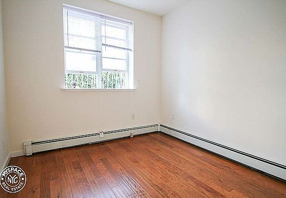 3rd image of 1352 De Kalb Ave #8A