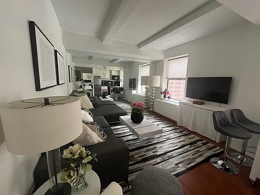 Rented by Manhattan Management Group | media 12