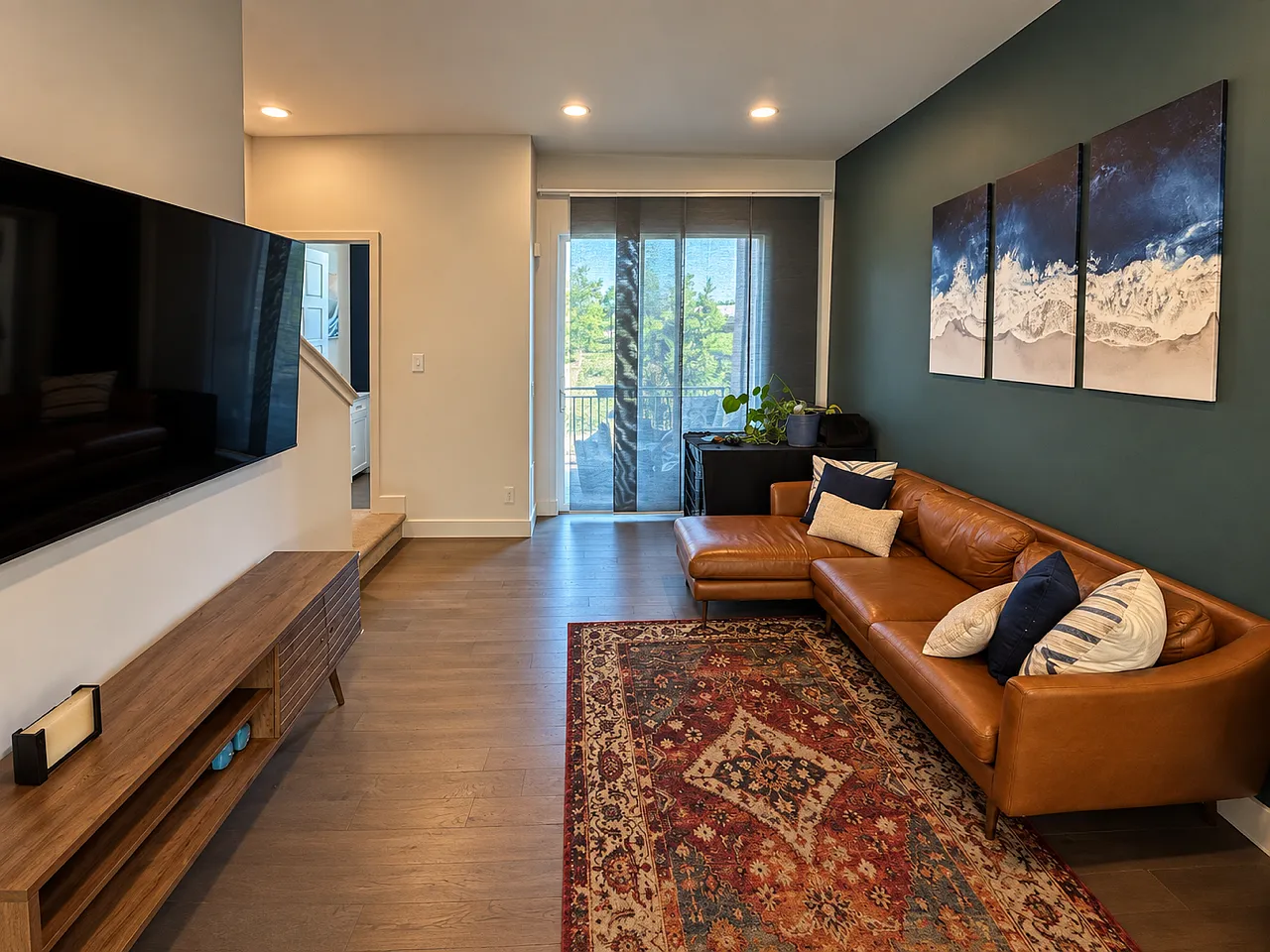 2 bed, 2.5 bath, 1300 sqft, $3,100 — Photo 3