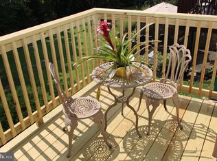 16 Langcliffe Ct, Mount Laurel, NJ 08054