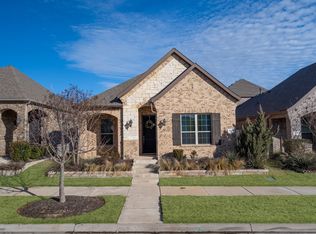 704 Boardwalk Way, Roanoke, TX 76226