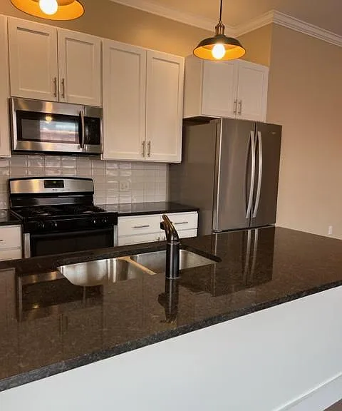 12 E Tupper St #1 — Photo 10