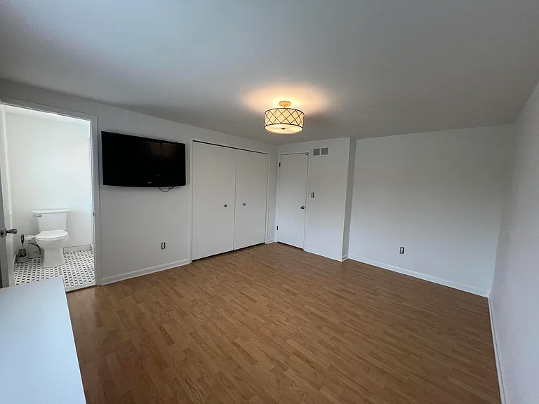 4033 Ramblewood Dr — Photo 29