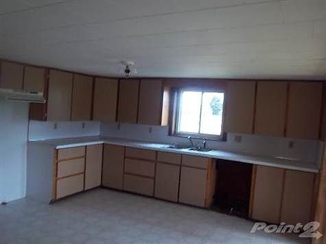 2nd image of 11946 W Vermontville Hwy