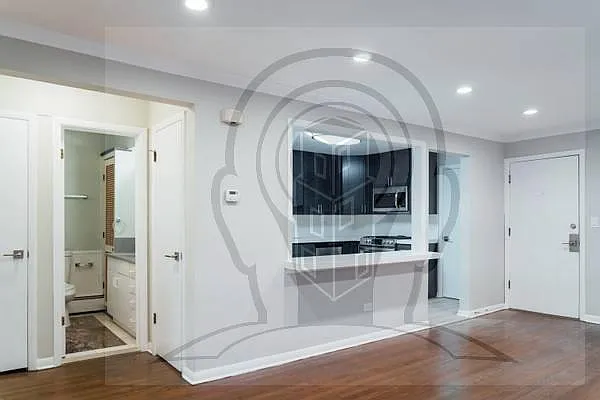 1 bed, 1.0 bath, $1,650 — Photo 3