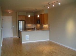 190 Harbor Square Loop NE UNIT C128, Bainbridge Island, WA 98110