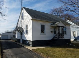 1809 Highland Ave, Crest Hill, IL 60403