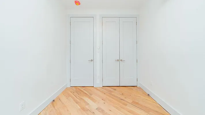 Rented by Nooklyn NYC LLC | media 24