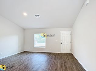 28 Pine Course Loop, Ocala, FL 34472