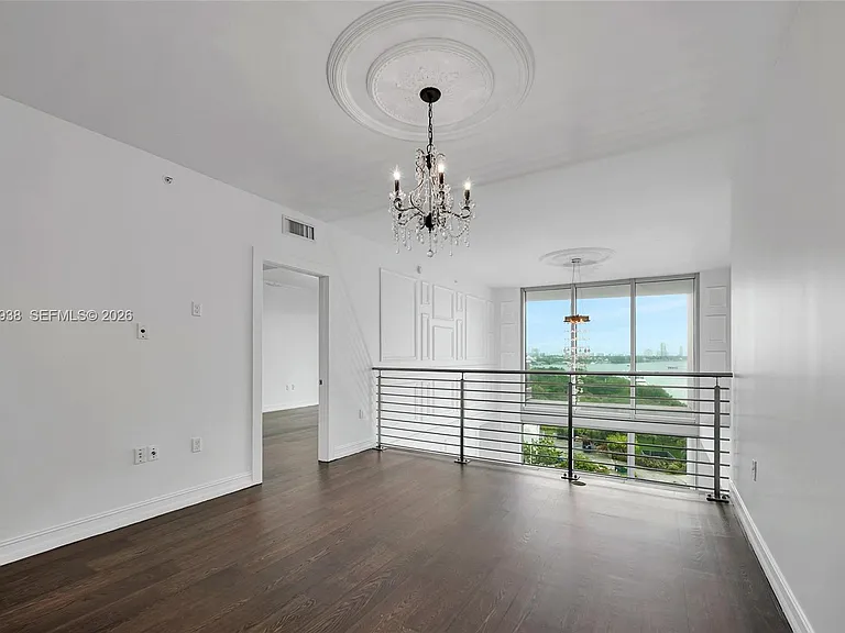 900 Biscayne Blvd #909 — Photo 25