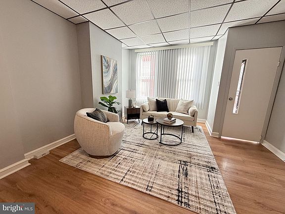 5th image of 3146 Mercer St