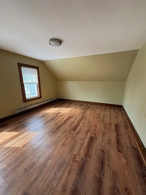 2 bed, $2,000 — Photo 2