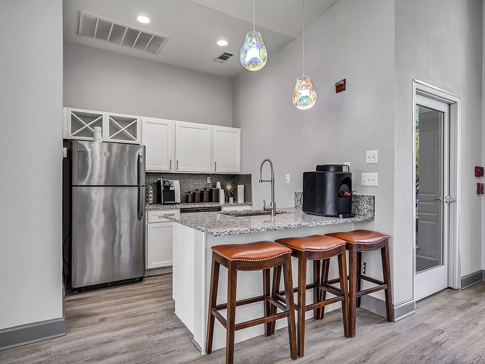 1st image of 3700 Post Oak Blvd #28301