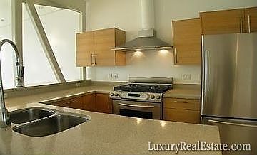 2nd image of 1479 Delgany # 3 St