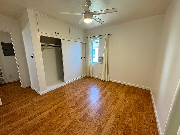 Bedroom 2 with AC