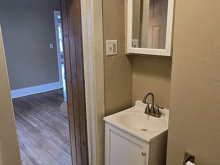 120 Regan St #2E — Photo 15