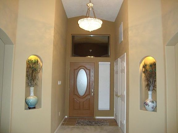 Foyer-Entry