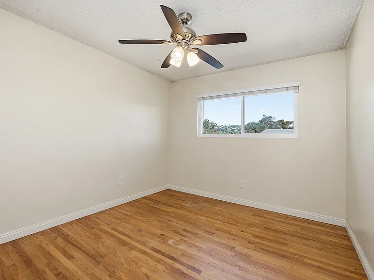 5442 Brockbank Pl — Photo 10