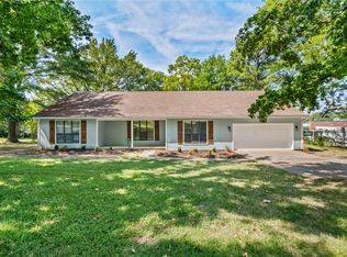 3325-3335 S School Ave, Fayetteville, AR 72701