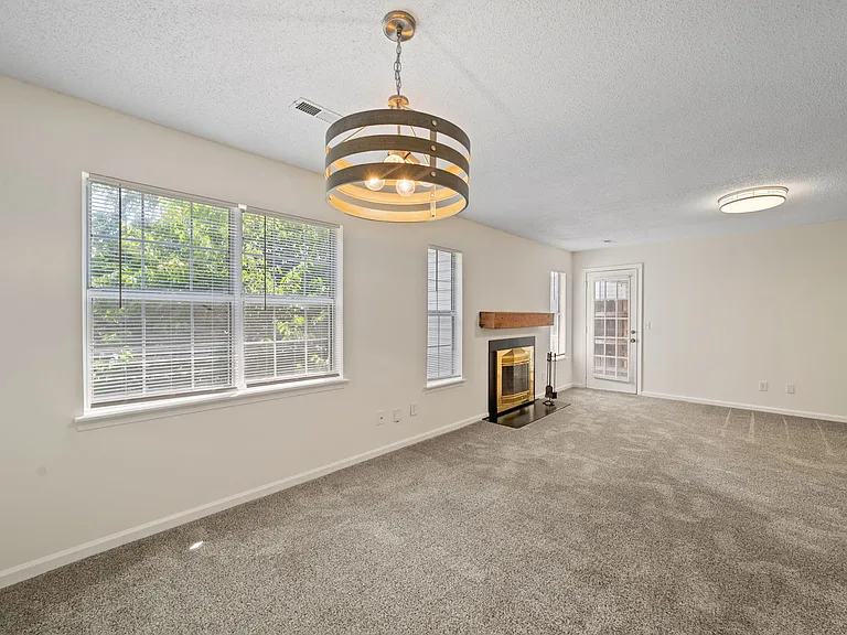 4228 Edith Ln #H — Photo 12