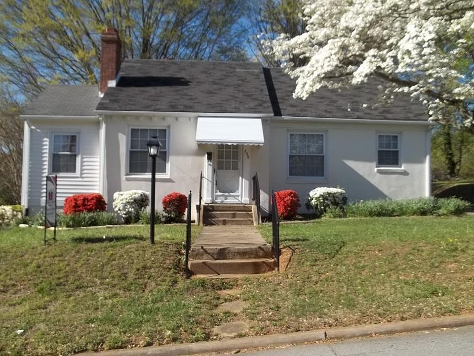 1st image of 208 North Ave