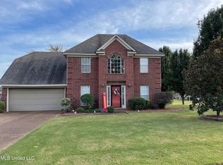 9585 Jourdan Dr, Olive Branch, MS 38654