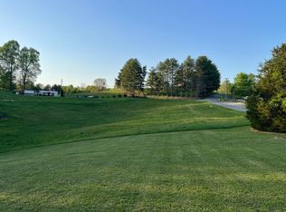 734 Circle Rd, Albany, KY 42602