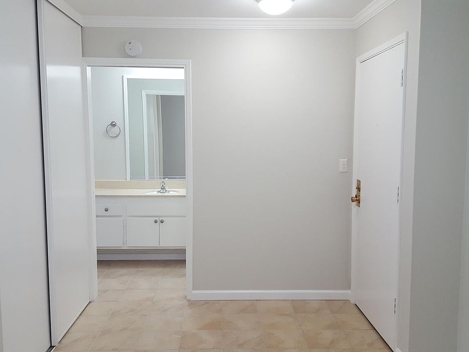 1st image of 1555 W Hillsdale Blvd #106