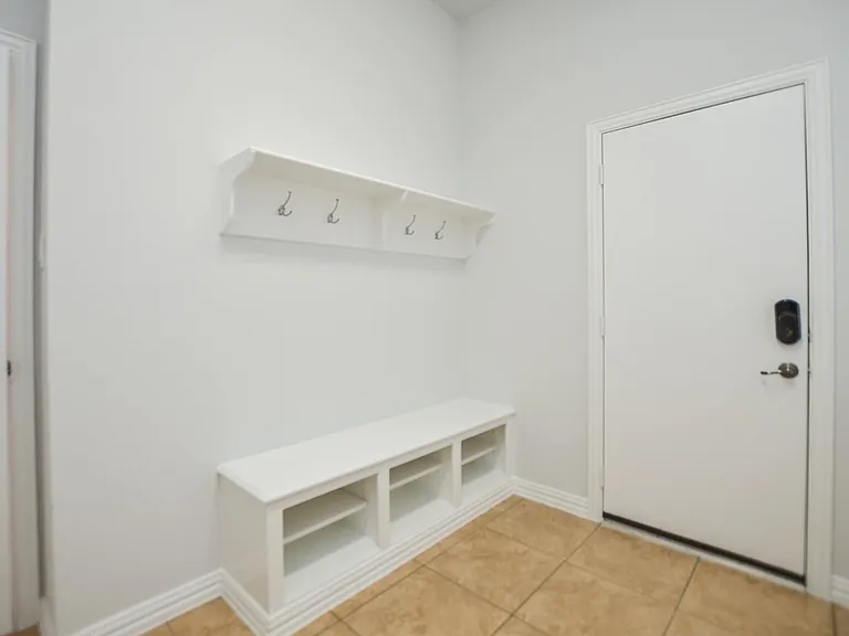 4315 Village Forest Dr — Photo 6