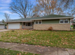 411 Fairview Blvd, Rockford, IL