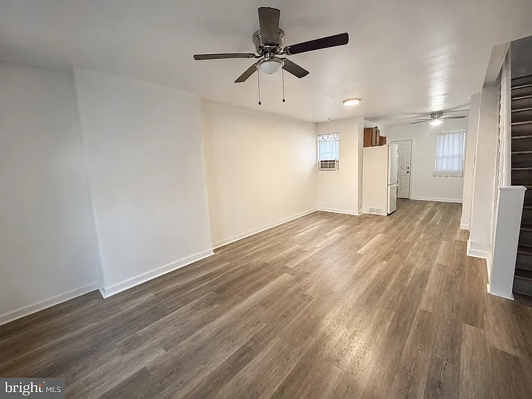 3835 N Percy St — Photo 2