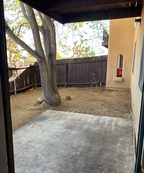 57545 Yucca Trl #10 — Photo 11