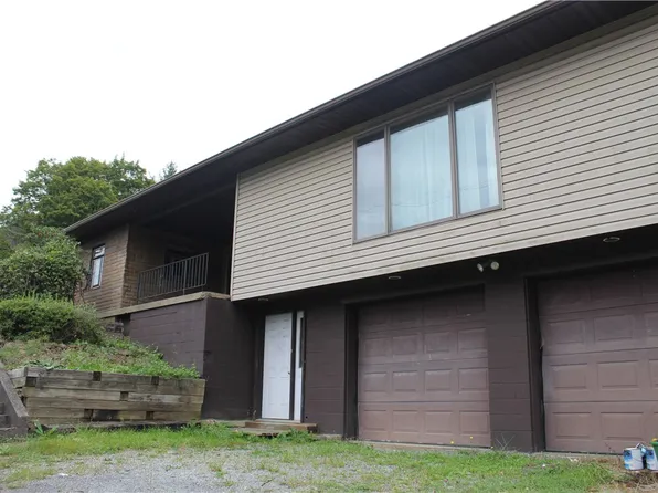 104 Younkins Dr, Sarver, PA 16055