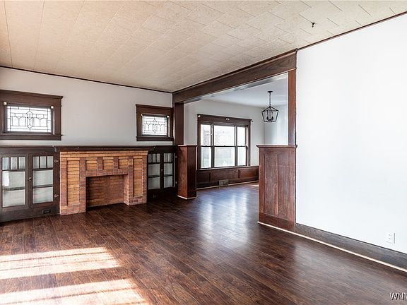 4th image of 150 Roesch Ave